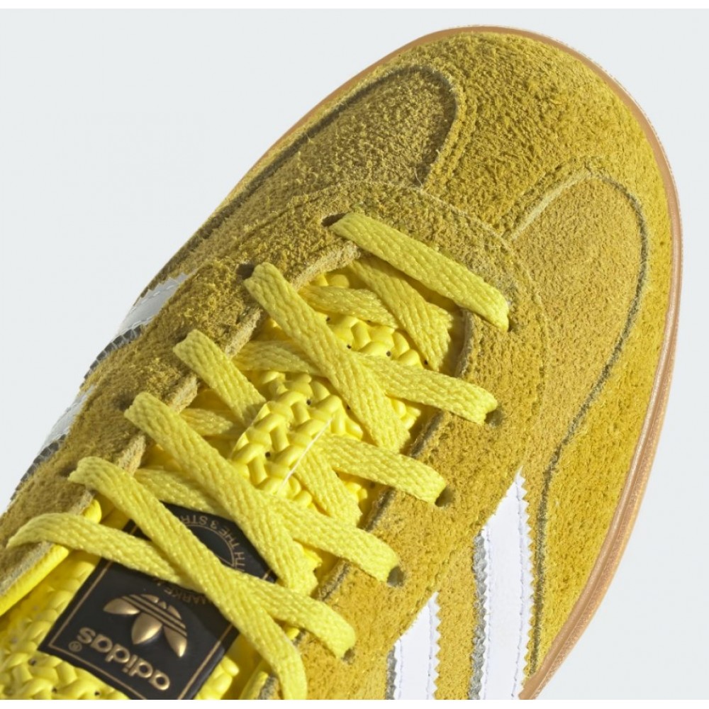 Adidas gazelle burgundy yellow best sale